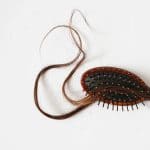 Cuir chevelu qui gratte et perte de cheveux